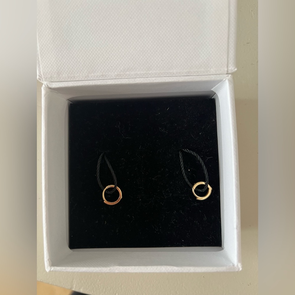 Mejuri Huggie Hoops Gold